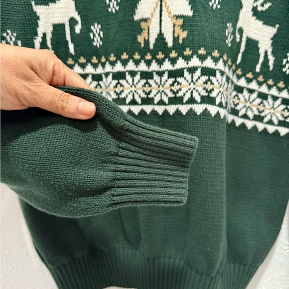 Dockers Dark Green Crewneck Sweater with Reindeer Pattern L - Picture 5 of 6